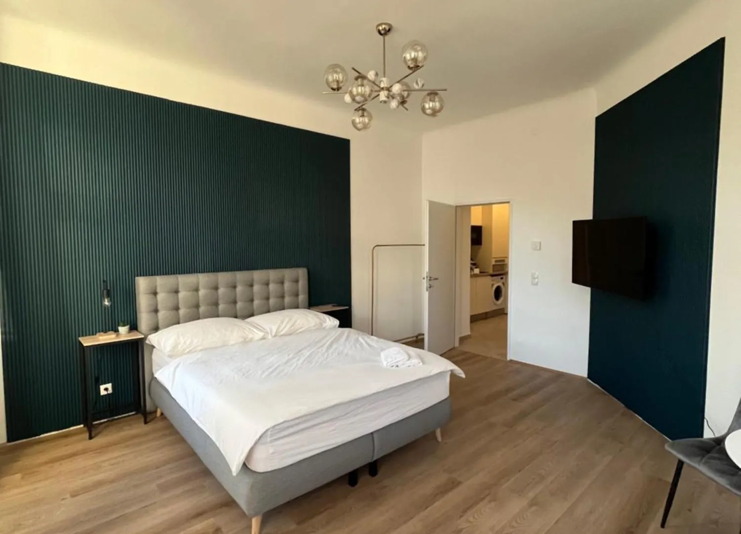 Apartment Schoenbrunn Near Metro ウィーン