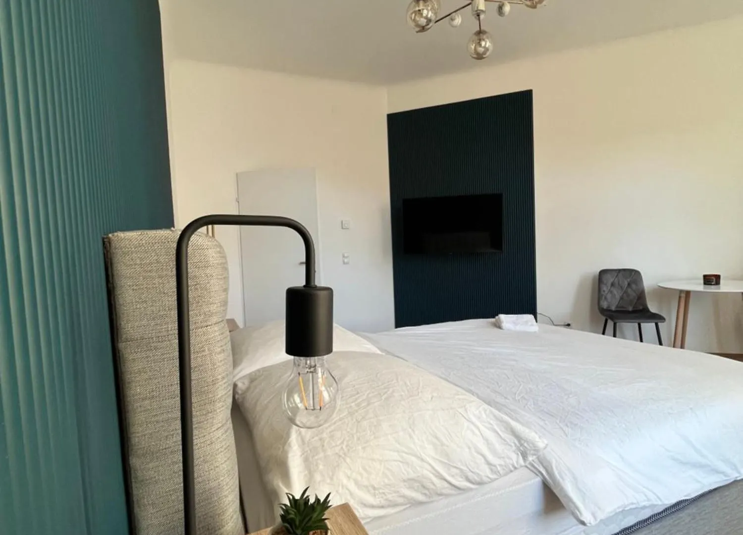Apartment Schoenbrunn Near Metro ウィーン